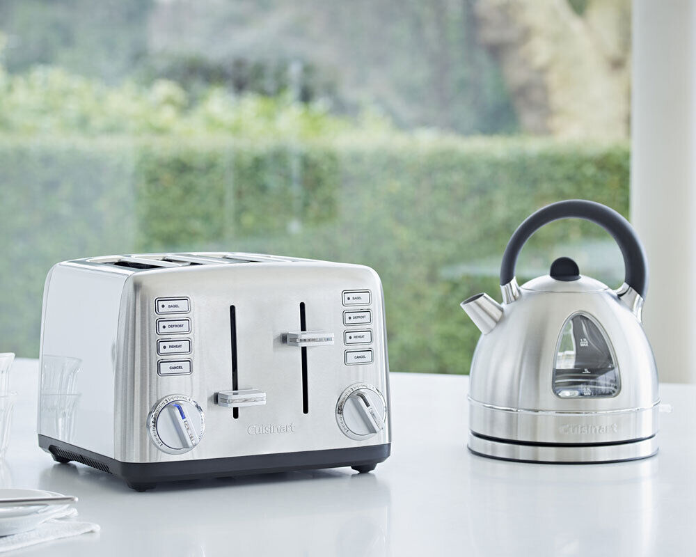 Cuisinart Signature Collection CTK17U Fırçalanmış Çelik 1.7L Geleneksel Su Isıtıcısı 