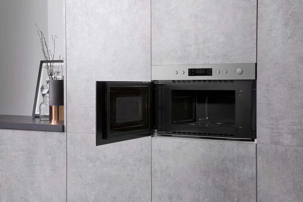 Hotpoint Class 3 MN314IXH Stainless Steel 22L 700W Integrated Microwave & Gril